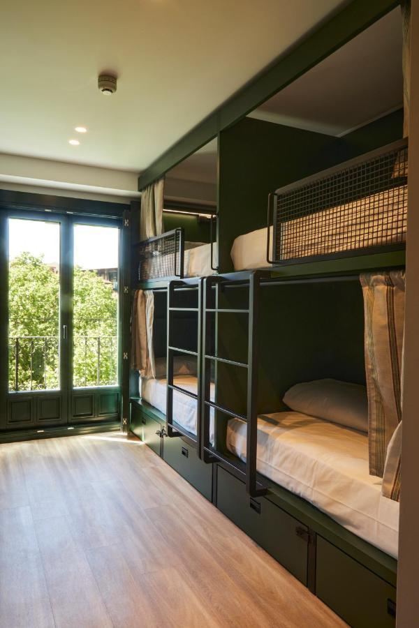 Latroupe Prado Hostel Μαδρίτη Εξωτερικό φωτογραφία