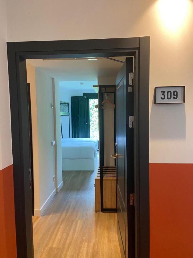 Latroupe Prado Hostel Μαδρίτη Εξωτερικό φωτογραφία