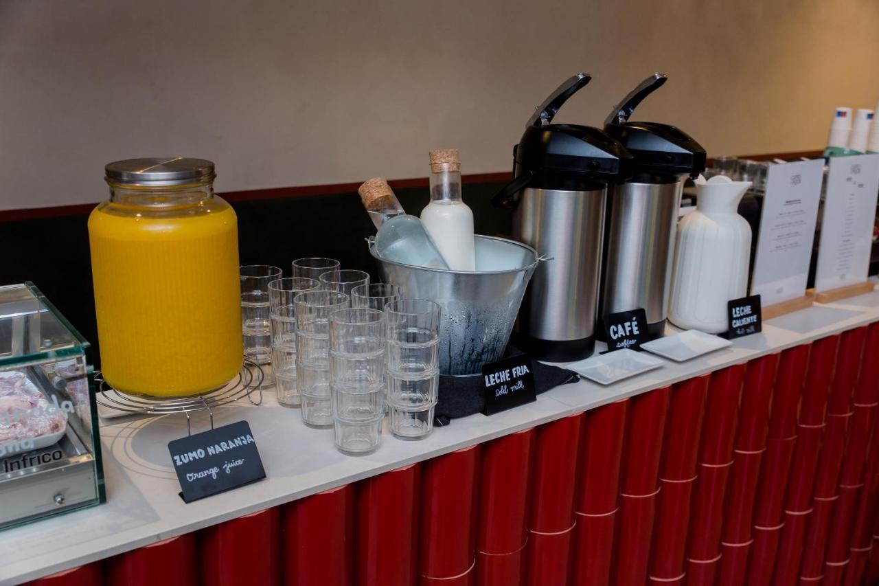 Latroupe Prado Hostel Μαδρίτη Εξωτερικό φωτογραφία