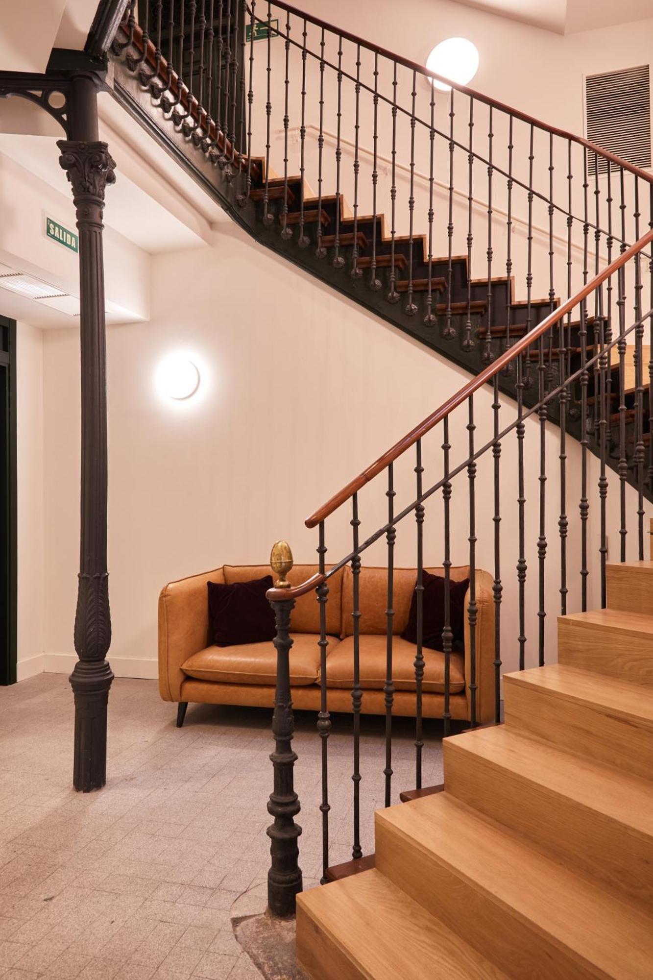 Latroupe Prado Hostel Μαδρίτη Εξωτερικό φωτογραφία
